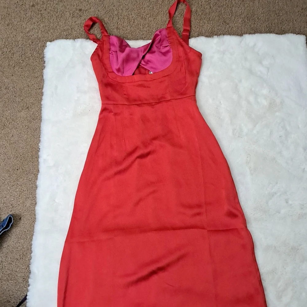 Micas Two-tone Satin Red Dress NWT - Picture 9 of 13
